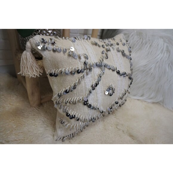 Moroccan Vintage Pillow: White Handira Wedding Blanket 03YS00632 - Picture 2 of 10